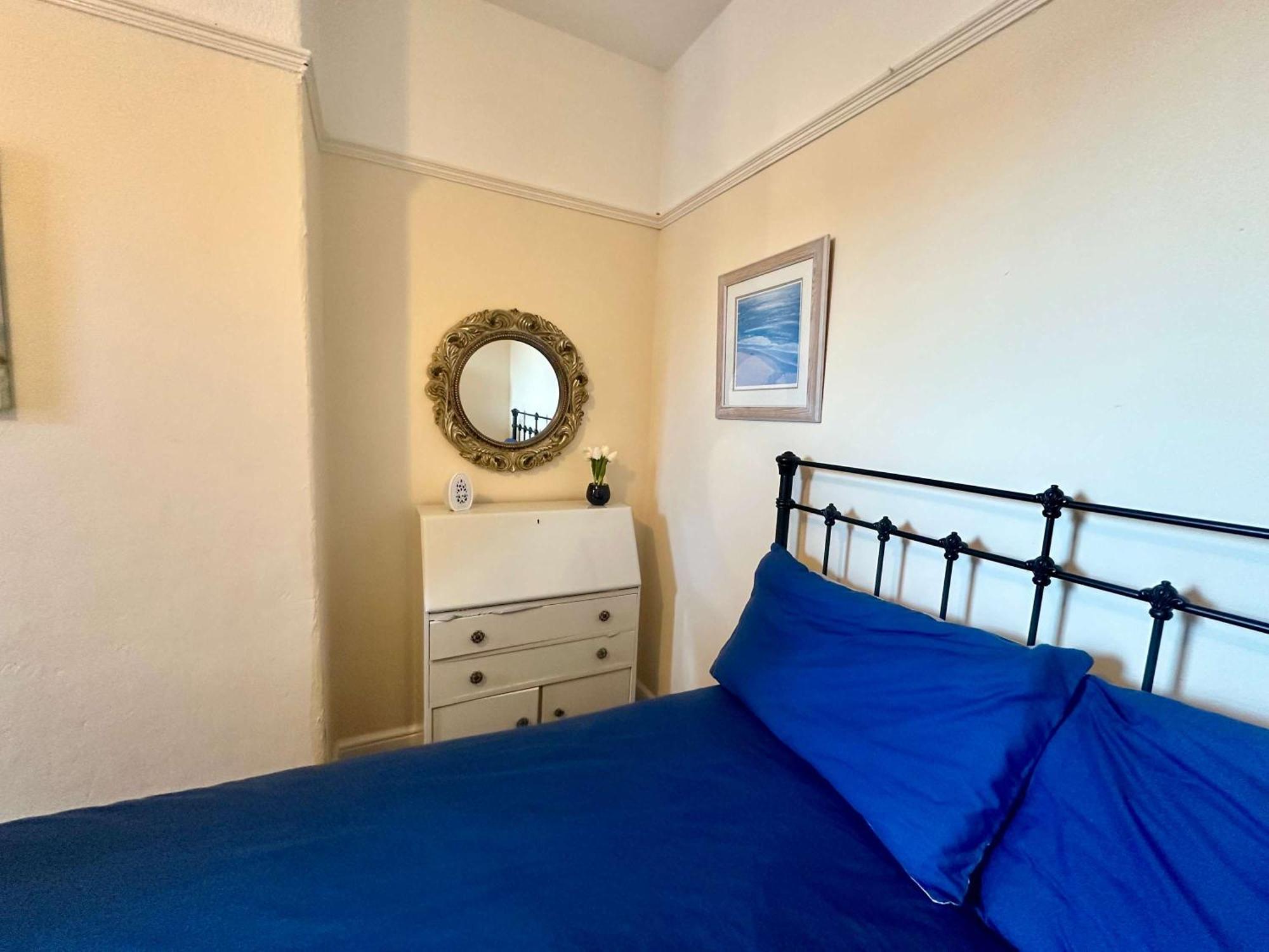 4 Bed Homely Retreat - Wolverhampton Zewnętrze zdjęcie